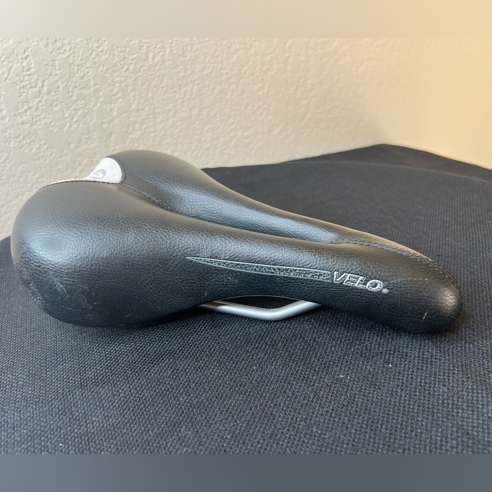 VELO Serena Z Gel Saddle Road Bike Mountain Bike Bicycle Seat VL-4109 Cutaway